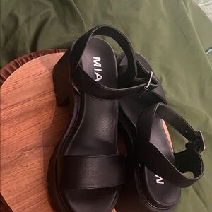 MIA Black Chunky Block Heel Sandals